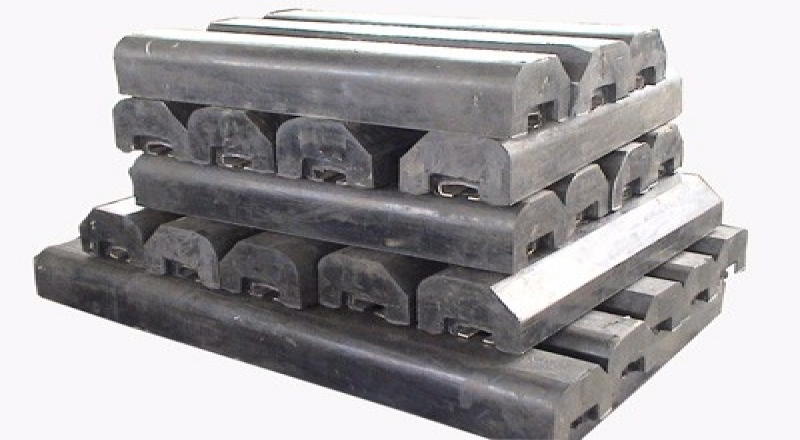 耐磨復合襯板出現(xiàn)使用壽命下降的原因檢測方法